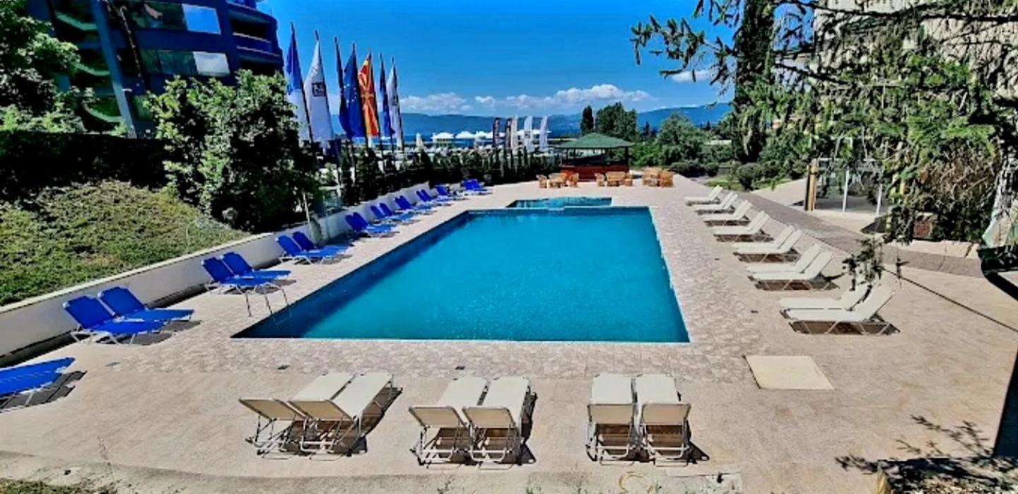 Hotel Bluebell Ohrid Exterior photo