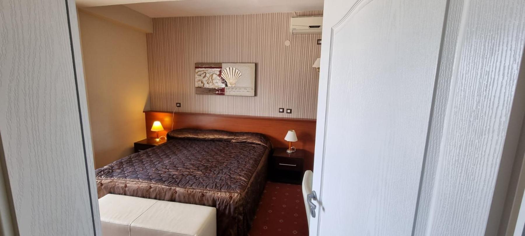 Hotel Bluebell Ohrid Exterior photo